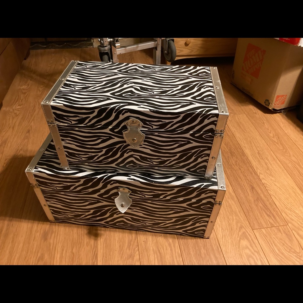 2 chests. One smaller than the other.